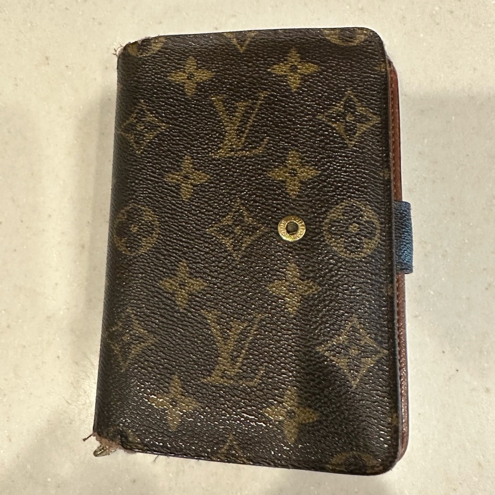 Louis Vuitton monogram wallet